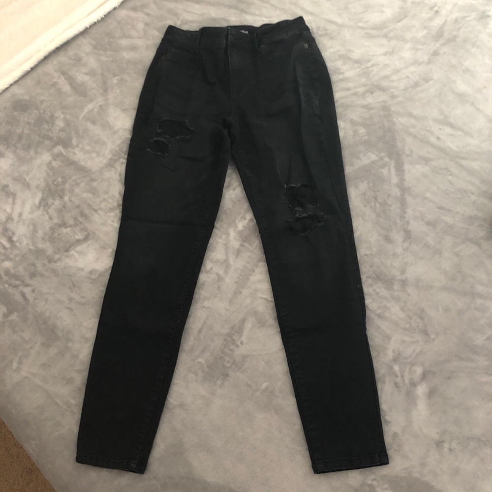 Maurice’s leggings with lace-backed distressing